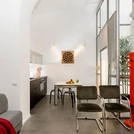 New! Design & Modern Apartment