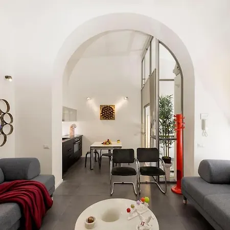 New! Design & Modern * Róma