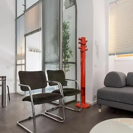 New! Design & Modern * Rome